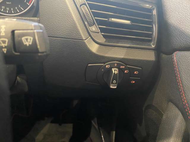 ＢＭＷ Ｘ１ Ｓドライブ １８Ｉ H25年 (九州・沖縄) 99