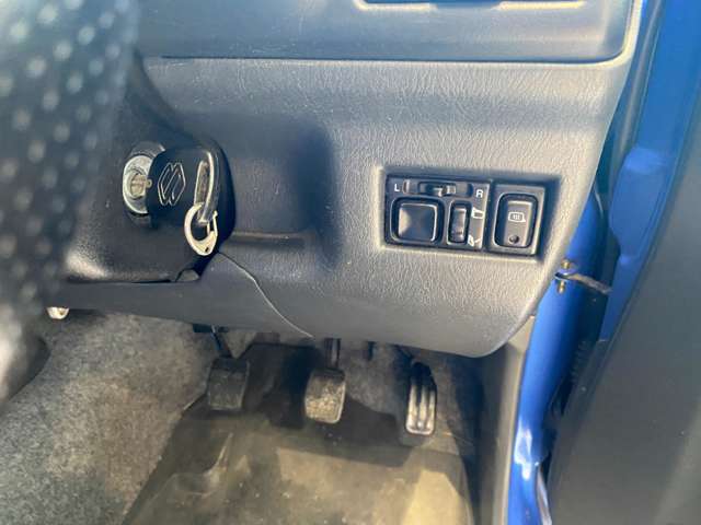 スズキ ジムニー ６６０ ＦＩＳ フリースタイル ワールドカップリミテッド ４ＷＤ H15年 (九州・沖縄) 99