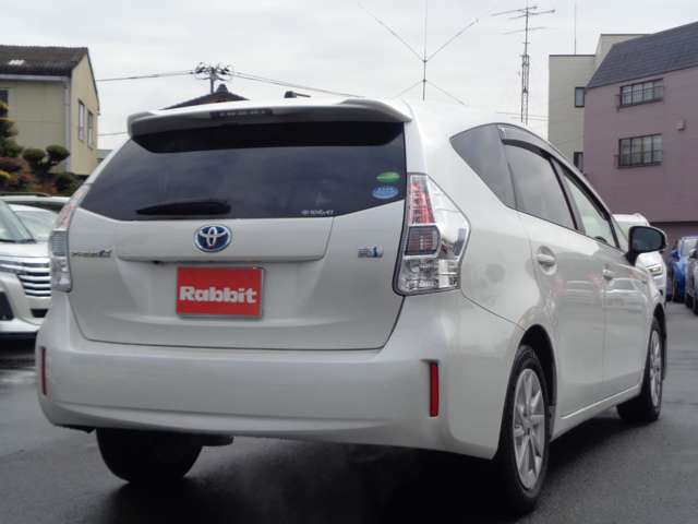 トヨタ プリウスΑ １．８ Ｓ H24年 (中国) 99