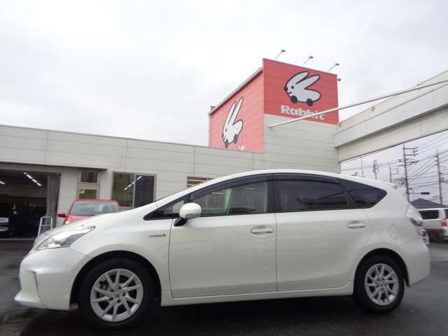 トヨタ プリウスΑ １．８ Ｓ H24年 (中国) 99