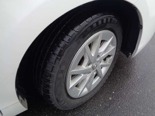 トヨタ プリウスΑ １．８ Ｓ H24年 (中国) 99