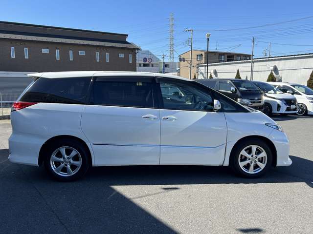 トヨタ エスティマ ２．４アエラス プレミアム エディション ４ＷＤ H26年 (関東) 99