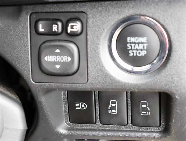 トヨタ ハイエースバン ２．０ スーパーＧＬ ５０ＴＨ アニバーサリー リミテッド ロングボディ H30年 (関東) 99