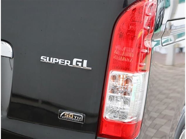 トヨタ ハイエースバン ２．０ スーパーＧＬ ５０ＴＨ アニバーサリー リミテッド ロングボディ H30年 (関東) 99
