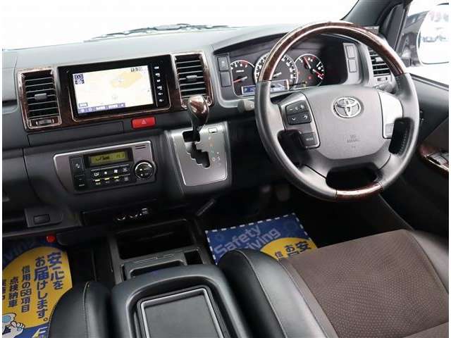 トヨタ ハイエースバン ２．０ スーパーＧＬ ５０ＴＨ アニバーサリー リミテッド ロングボディ H30年 (関東) 99