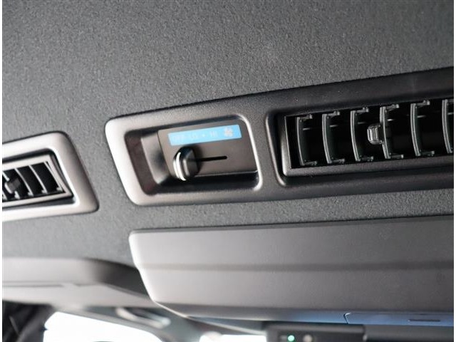 トヨタ ハイエースバン ２．０ スーパーＧＬ ５０ＴＨ アニバーサリー リミテッド ロングボディ H30年 (関東) 99