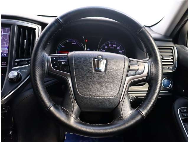 トヨタ クラウン　ハイブリッド ハイブリッド ２．５ Ｓ H26年 (関東) 99