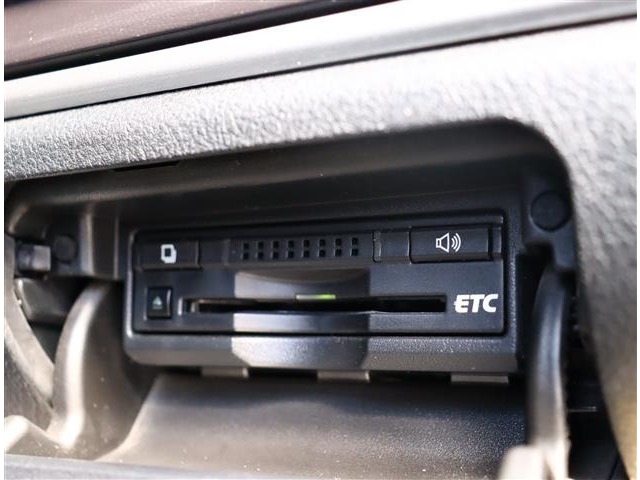 トヨタ クラウン　ハイブリッド ハイブリッド ２．５ Ｓ H26年 (関東) 99