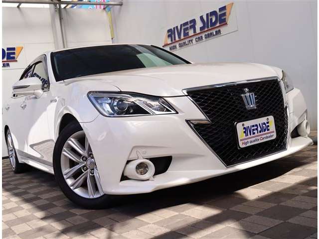 トヨタ クラウン　ハイブリッド ハイブリッド ２．５ Ｓ H26年 (関東) 99