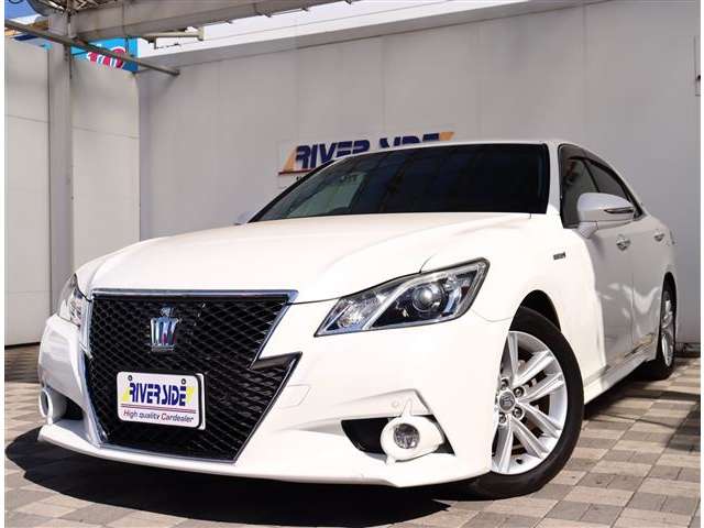 トヨタ クラウン　ハイブリッド ハイブリッド ２．５ Ｓ H26年 (関東) 99