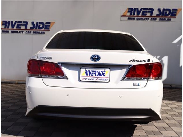 トヨタ クラウン　ハイブリッド ハイブリッド ２．５ Ｓ H26年 (関東) 99