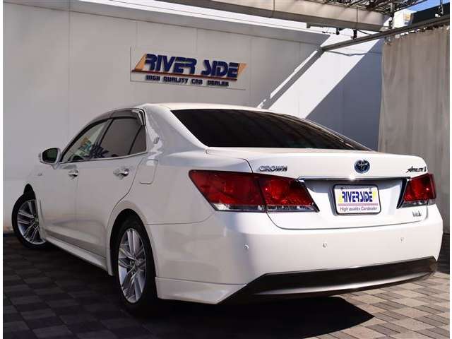 トヨタ クラウン　ハイブリッド ハイブリッド ２．５ Ｓ H26年 (関東) 99