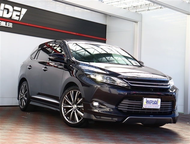 トヨタ ハリアー　ハイブリッド ２．５ ハイブリッド Ｅ－ＦＯＵＲ プレミアム ４ＷＤ H27年 (関東) 99