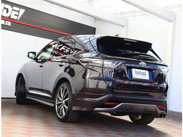 トヨタ ハリアー　ハイブリッド ２．５ ハイブリッド Ｅ－ＦＯＵＲ プレミアム ４ＷＤ H27年 (関東) 99