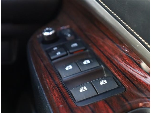 トヨタ ハリアー　ハイブリッド ２．５ ハイブリッド Ｅ－ＦＯＵＲ プレミアム ４ＷＤ H27年 (関東) 99