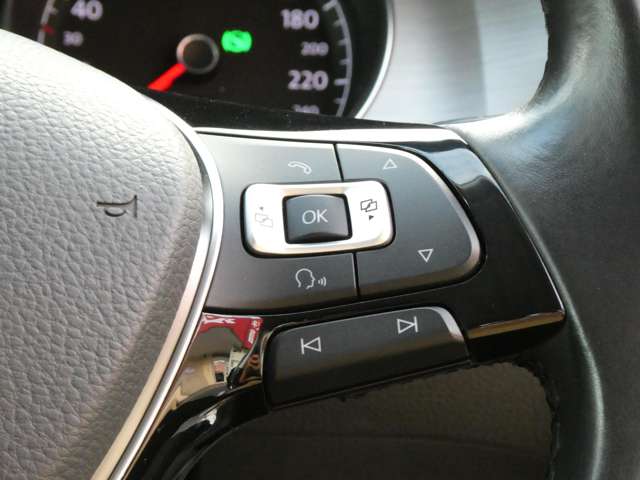 フォルクスワーゲン ゴルフ ＴＳＩ　コンフォートライン H26年 (関東) 99