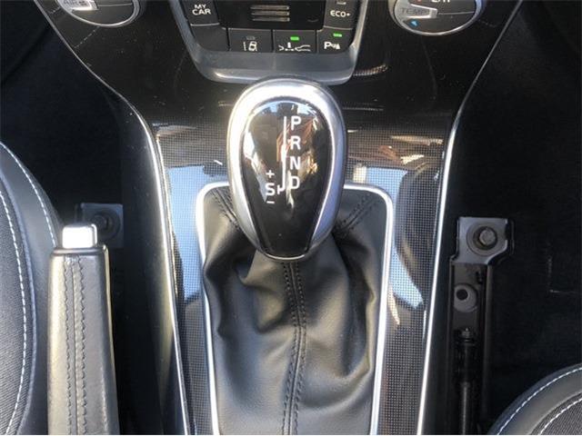 ボルボ Ｖ４０ Ｄ４ モメンタム ディーゼルターボ H29年 (東北) 99