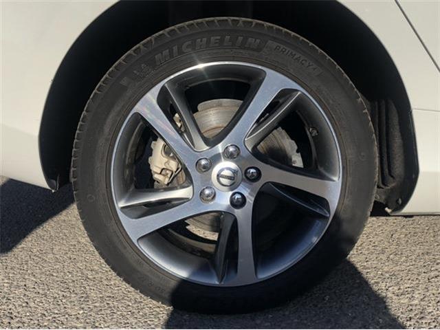 ボルボ Ｖ４０ Ｄ４ モメンタム ディーゼルターボ H29年 (東北) 99