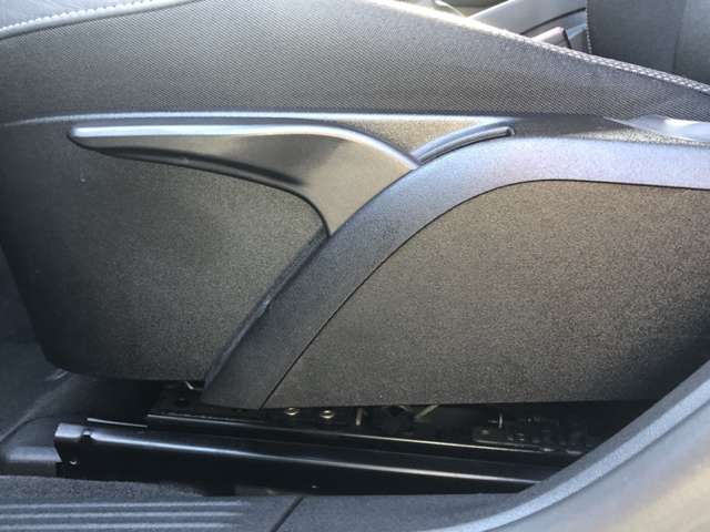 ボルボ Ｖ４０ Ｄ４ モメンタム ディーゼルターボ H29年 (東北) 99