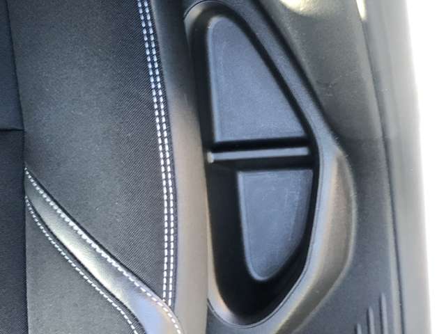 ボルボ Ｖ４０ Ｄ４ モメンタム ディーゼルターボ H29年 (東北) 99