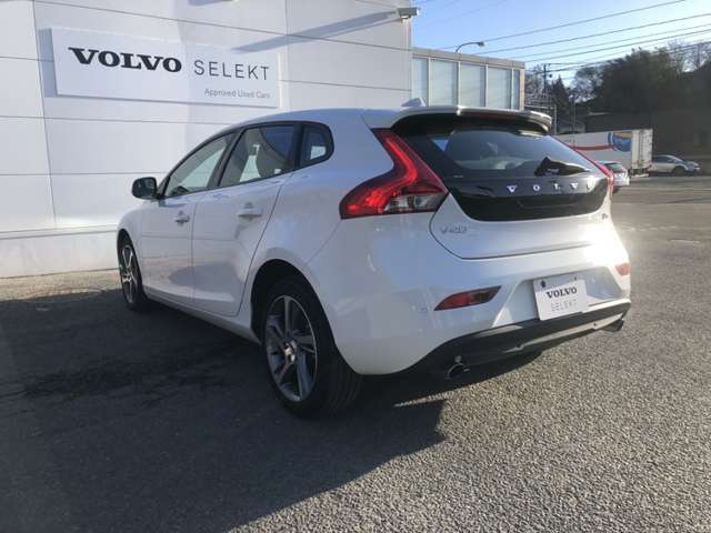 ボルボ Ｖ４０ Ｄ４ モメンタム ディーゼルターボ H29年 (東北) 99