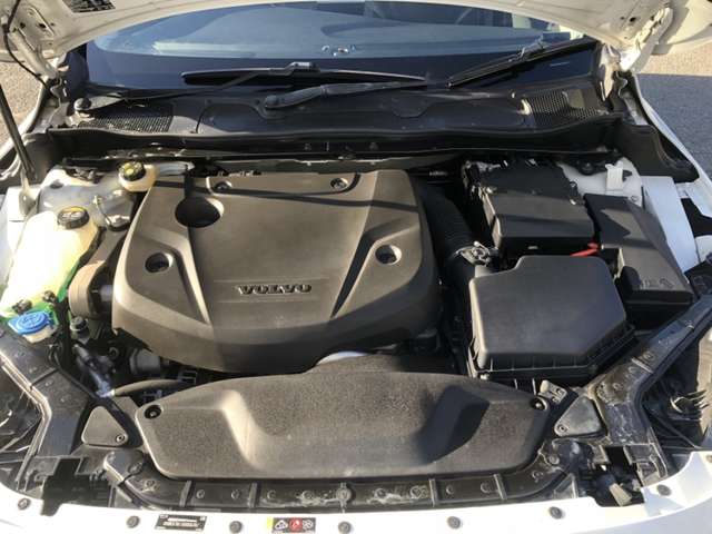 ボルボ Ｖ４０ Ｄ４ モメンタム ディーゼルターボ H29年 (東北) 99