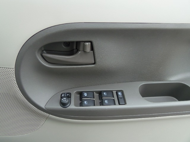 ダイハツ タント ６６０ Ｘターボ ＳＡＩＩ H28年 (東海) 99