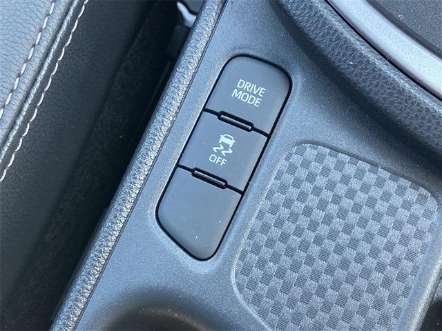 トヨタ ヤリスクロス １．５ Ｚ R6年 (東海) 99