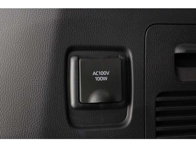 トヨタ ランドクルーザー ３．３ ＧＲスポーツ ディーゼルターボ ４ＷＤ R5年 (東海) 99