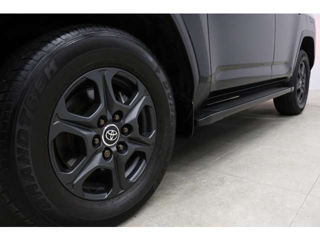 トヨタ ランドクルーザー ３．３ ＧＲスポーツ ディーゼルターボ ４ＷＤ R5年 (東海) 99