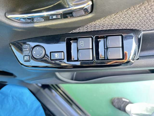 三菱 ｅＫクロス ６６０ Ｇ R5年 (東海) 99