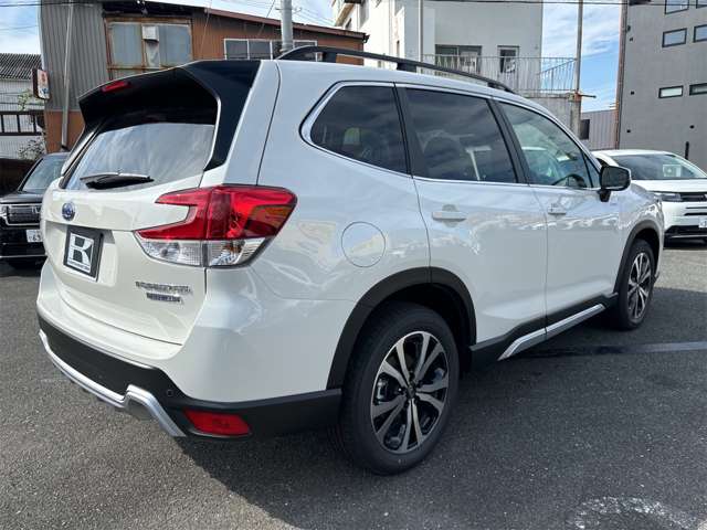 スバル フォレスター　ハイブリッド ２．０ アーバン セレクション ４ＷＤ R6年 (近畿) 99