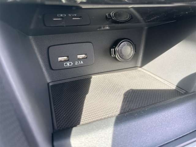 スバル フォレスター　ハイブリッド ２．０ アーバン セレクション ４ＷＤ R6年 (近畿) 99