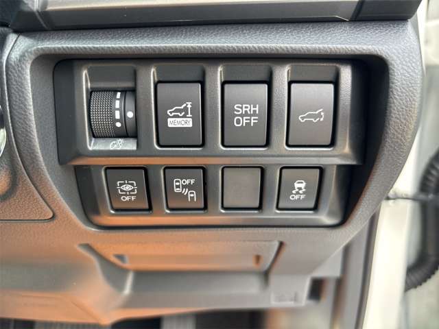 スバル フォレスター　ハイブリッド ２．０ アーバン セレクション ４ＷＤ R6年 (近畿) 99