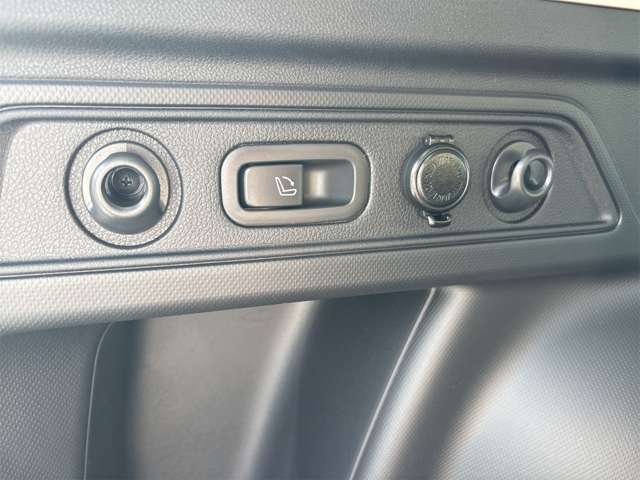 スバル フォレスター　ハイブリッド ２．０ アーバン セレクション ４ＷＤ R6年 (近畿) 99