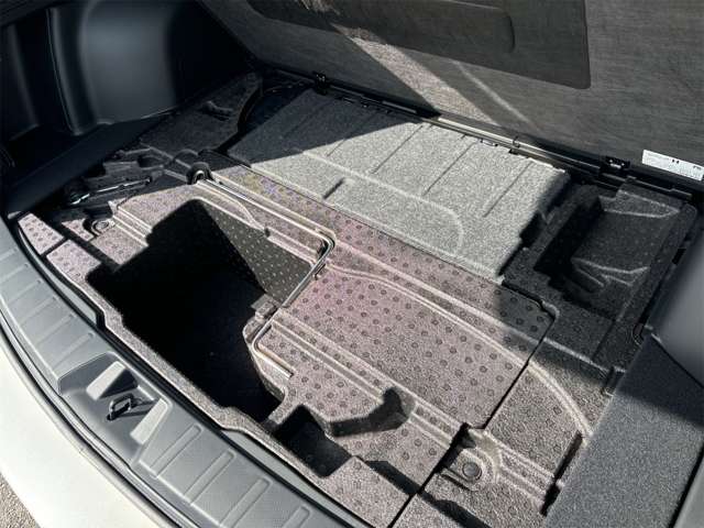 スバル フォレスター　ハイブリッド ２．０ アーバン セレクション ４ＷＤ R6年 (近畿) 99