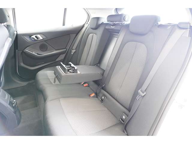 ＢＭＷ １シリーズ １１８Ｉ プレイ ＤＣＴ R6年 (近畿) 99