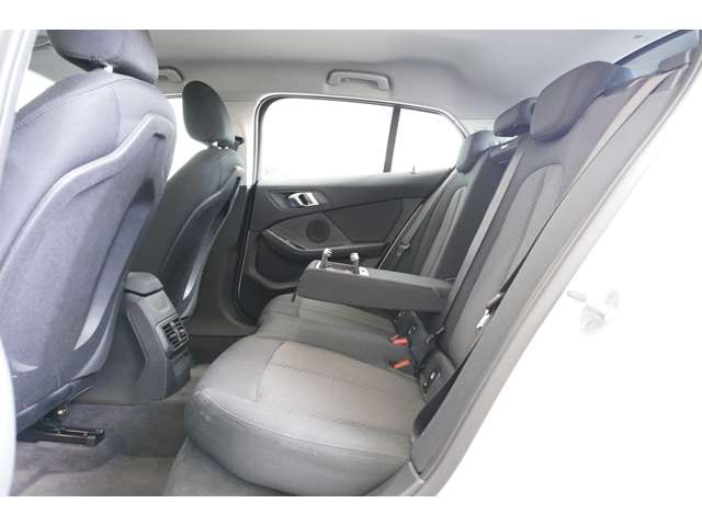 ＢＭＷ １シリーズ １１８Ｉ プレイ ＤＣＴ R6年 (近畿) 99