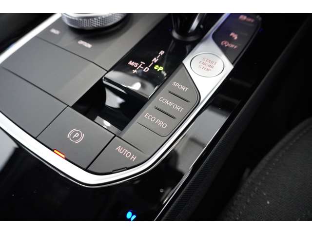 ＢＭＷ １シリーズ １１８Ｉ プレイ ＤＣＴ R6年 (近畿) 99