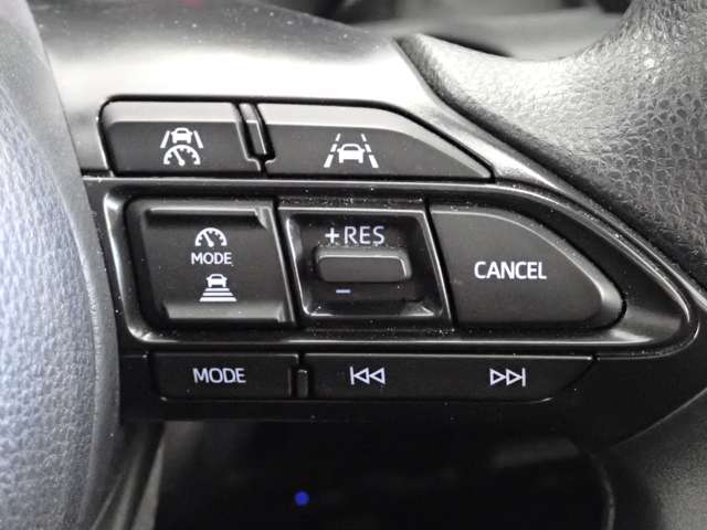 トヨタ シエンタ　ハイブリッド ハイブリッド １．５ Ｇ R5年 (関東) 99