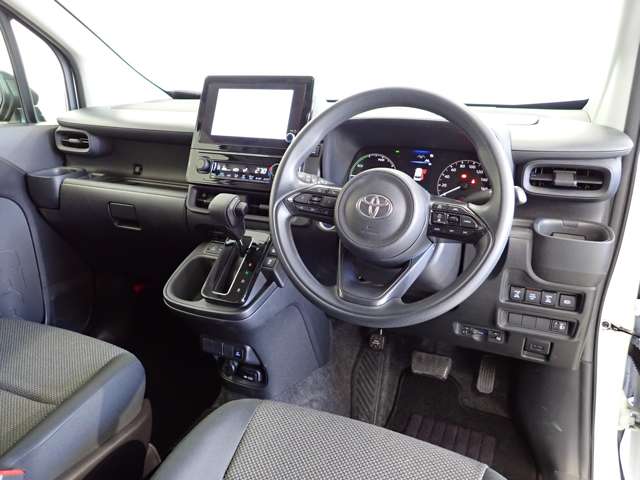 トヨタ シエンタ　ハイブリッド ハイブリッド １．５ Ｇ R5年 (関東) 99