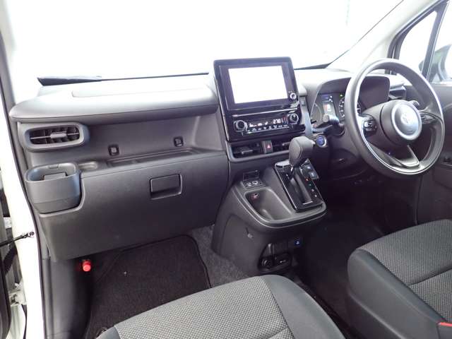 トヨタ シエンタ　ハイブリッド ハイブリッド １．５ Ｇ R5年 (関東) 99