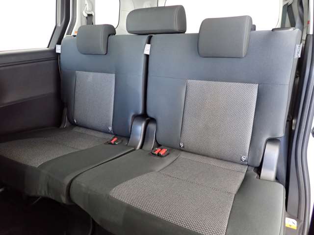 トヨタ シエンタ　ハイブリッド ハイブリッド １．５ Ｇ R5年 (関東) 99