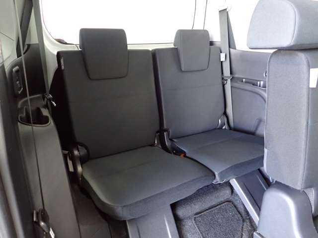 トヨタ シエンタ　ハイブリッド ハイブリッド １．５ Ｇ R5年 (関東) 99