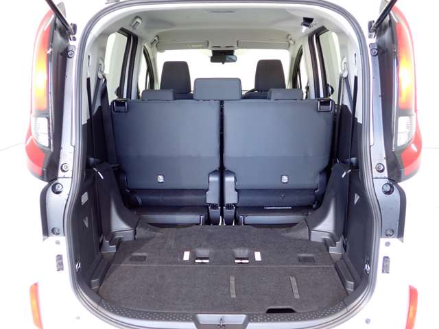 トヨタ シエンタ　ハイブリッド ハイブリッド １．５ Ｇ R5年 (関東) 99