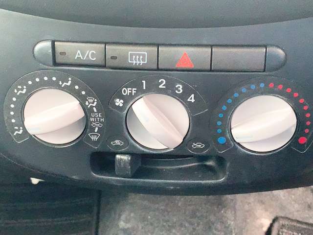 ダイハツ エッセ ６６０ カスタム H23年 (九州・沖縄) 99