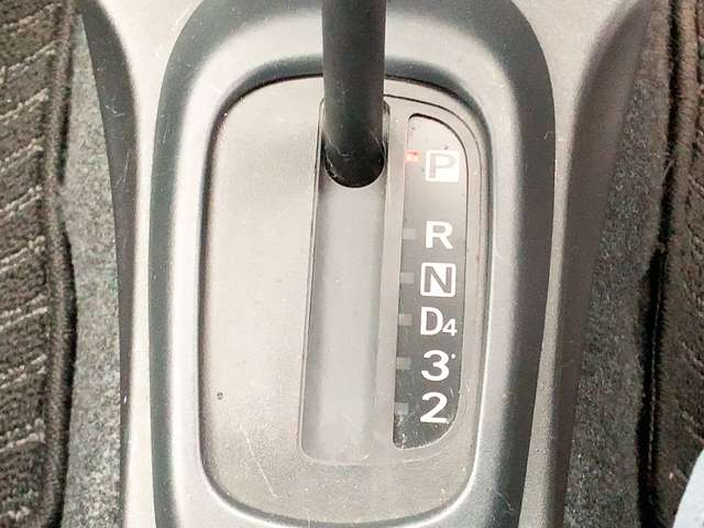 ダイハツ エッセ ６６０ カスタム H23年 (九州・沖縄) 99