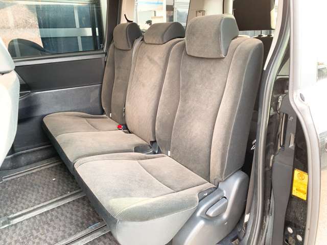 トヨタ ヴォクシー ２．０ Ｘ Ｌエディション H23年 (九州・沖縄) 99