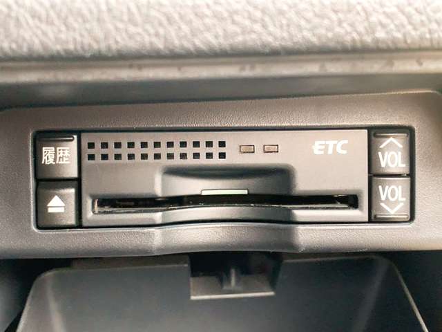 トヨタ ヴォクシー ２．０ Ｘ Ｌエディション H23年 (九州・沖縄) 99