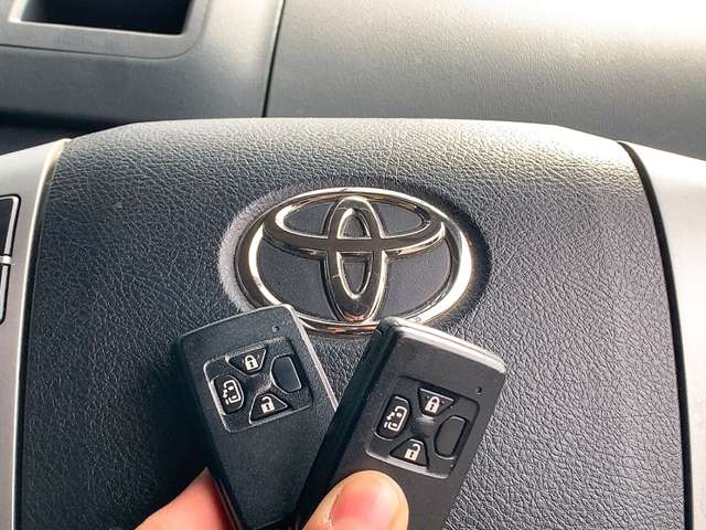 トヨタ ヴォクシー ２．０ Ｘ Ｌエディション H23年 (九州・沖縄) 99